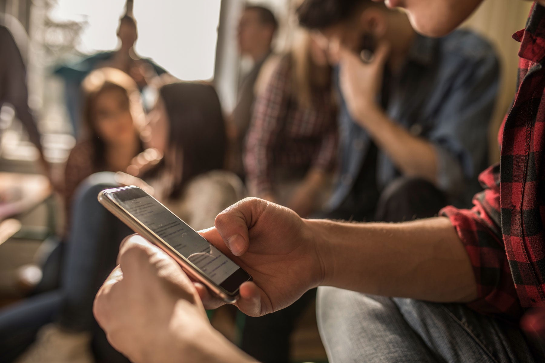 Top business mobile networks UK for Coverage and Reliability