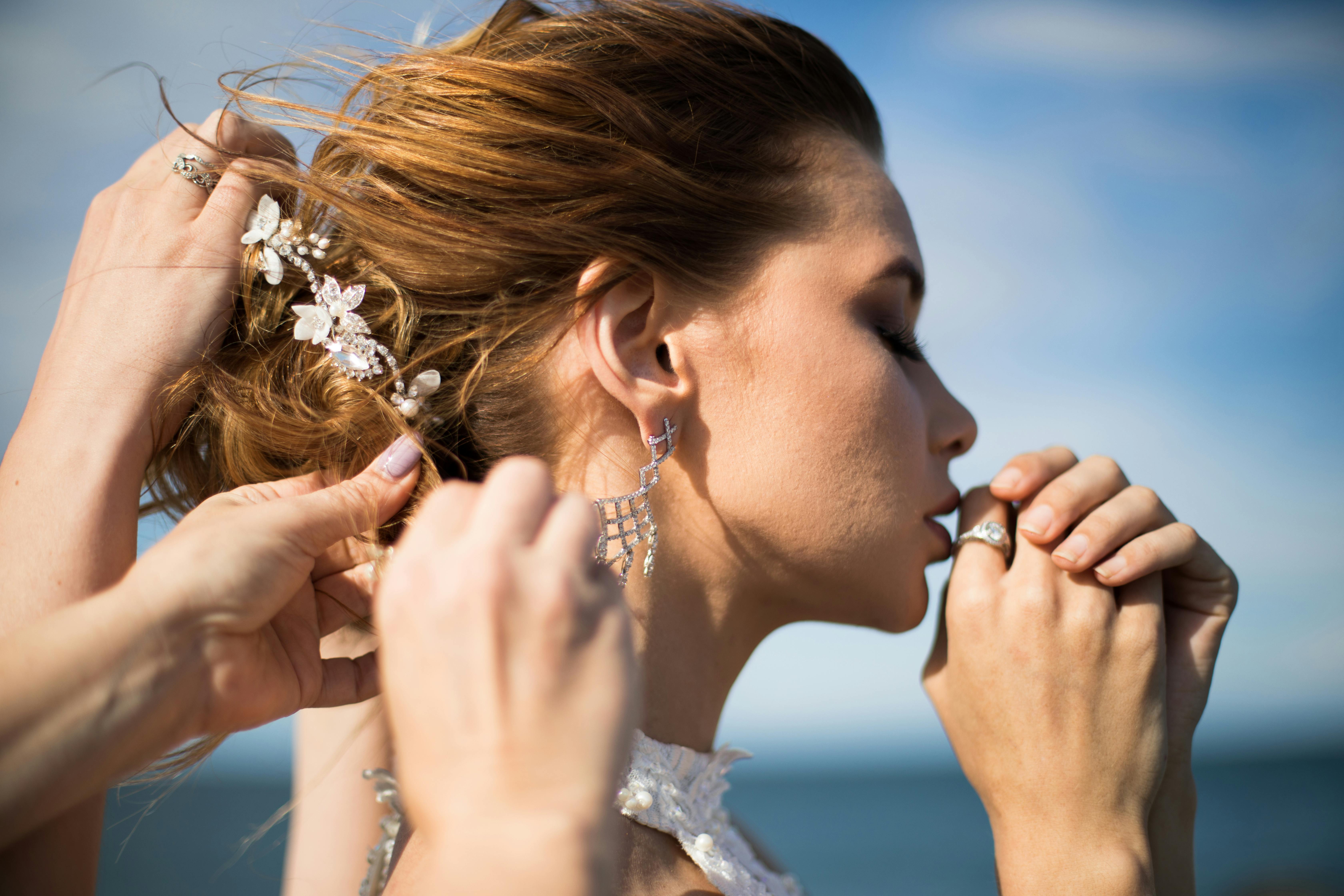 Bridal diamond earrings | Timeless Wedding Luxury by Cervin Blanc